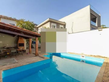 Sobrado para Aluguel