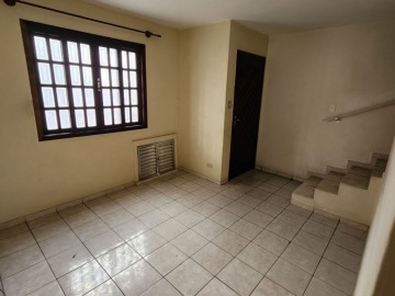 Casa à Venda