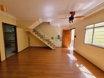 Casa em Condomnio para Aluguel