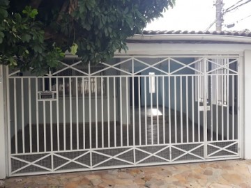 Sobrado à Venda