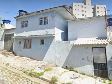 Casa à Venda
