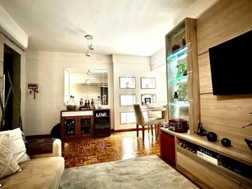 Apartamento à Venda