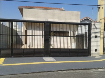 Sobrado à Venda