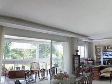 Apartamento à Venda