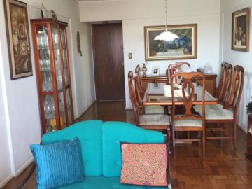 Apartamento à Venda
