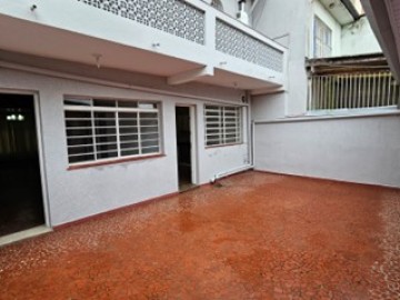 Sobrado à Venda