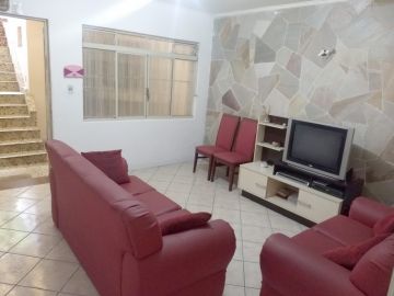 Sobrado à Venda