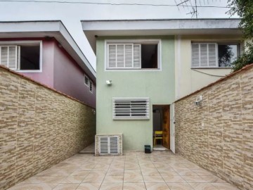Sobrado à Venda